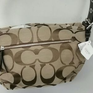 Coach Bags - NWT COACH DUFFEL BAG Coach Bags - NWT COACH DUFFEL BAG